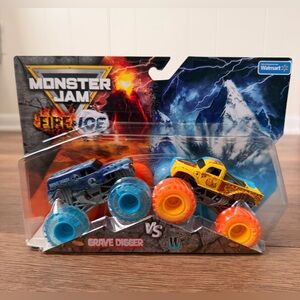 Monster Jam Fire & Ice Split Grave Digger vs Whiplash 1:64 Scale 2025
